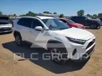 2022 Toyota RAV4 фото