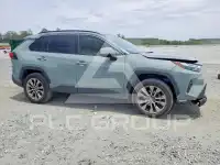 2022 Toyota RAV4 фото