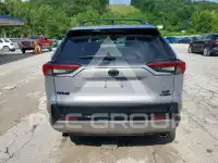2022 Toyota RAV4 фото