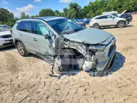 2022 Toyota RAV4 фото