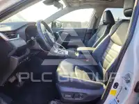 2022 Toyota RAV4 фото