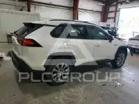 2022 Toyota RAV4 фото
