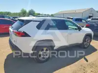 2022 Toyota RAV4 фото