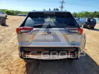 2022 Toyota RAV4 фото