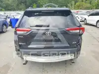 2022 Toyota RAV4 фото