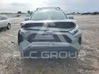 2022 Toyota RAV4 фото
