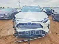 2022 Toyota RAV4 фото