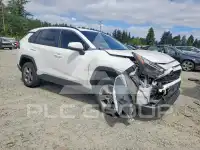 2022 Toyota RAV4 фото