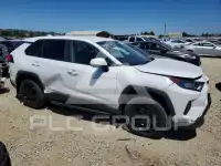 2022 Toyota RAV4 фото