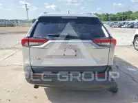 2022 Toyota RAV4 фото