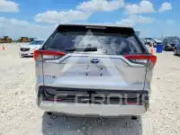 2022 Toyota RAV4 фото