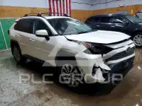 2022 Toyota RAV4 фото