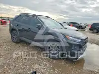 2022 Toyota RAV4 фото