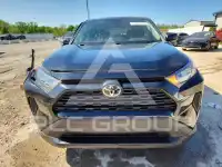 2022 Toyota RAV4 фото