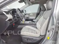 2022 Toyota RAV4 фото