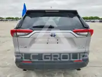 2022 Toyota RAV4 фото