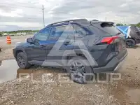2022 Toyota RAV4 фото