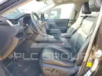 2022 Toyota RAV4 фото