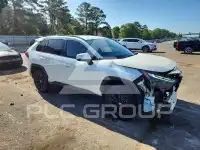 2022 Toyota RAV4 фото