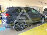 2022 Toyota RAV4 фото