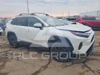 2022 Toyota RAV4 фото