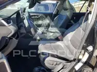 2022 Toyota RAV4 фото