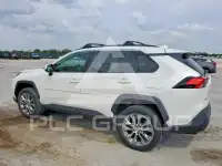 2022 Toyota RAV4 фото