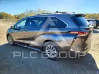 2022 Toyota SIENNA фото