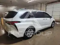 2022 Toyota SIENNA фото