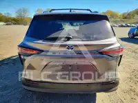 2022 Toyota SIENNA фото