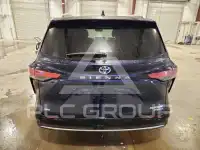 2022 Toyota SIENNA фото