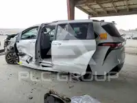 2022 Toyota SIENNA фото
