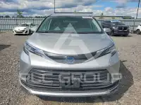 2022 Toyota SIENNA photo