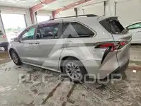 2022 Toyota SIENNA фото