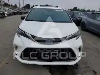 2022 Toyota SIENNA фото