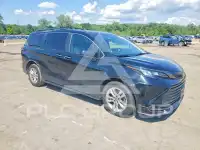 2022 Toyota SIENNA фото