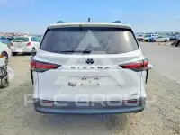2022 Toyota SIENNA фото