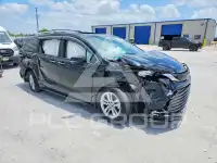 2022 Toyota SIENNA фото