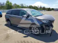 2022 Toyota SIENNA фото