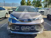 2022 Toyota SIENNA фото