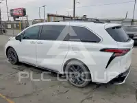 2022 Toyota SIENNA фото