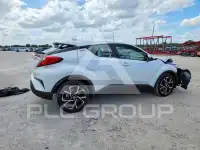 2022 Toyota C-HR фото