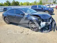 2022 Toyota CAMRY фото
