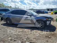 2022 Toyota CAMRY фото