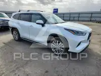 2022 Toyota Highlander фото