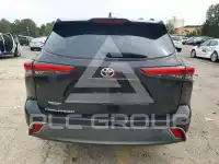 2022 Toyota Highlander фото
