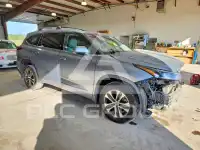 2022 Toyota Highlander фото