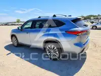 2022 Toyota Highlander фото