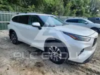 2022 Toyota Highlander фото