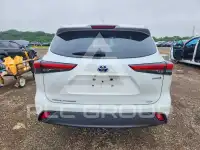 2022 Toyota Highlander фото